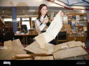 Come si ottiene una visura dai registri immobiliari della conservatoria 33 archivio cartaceo con documenti immobiliari antichi